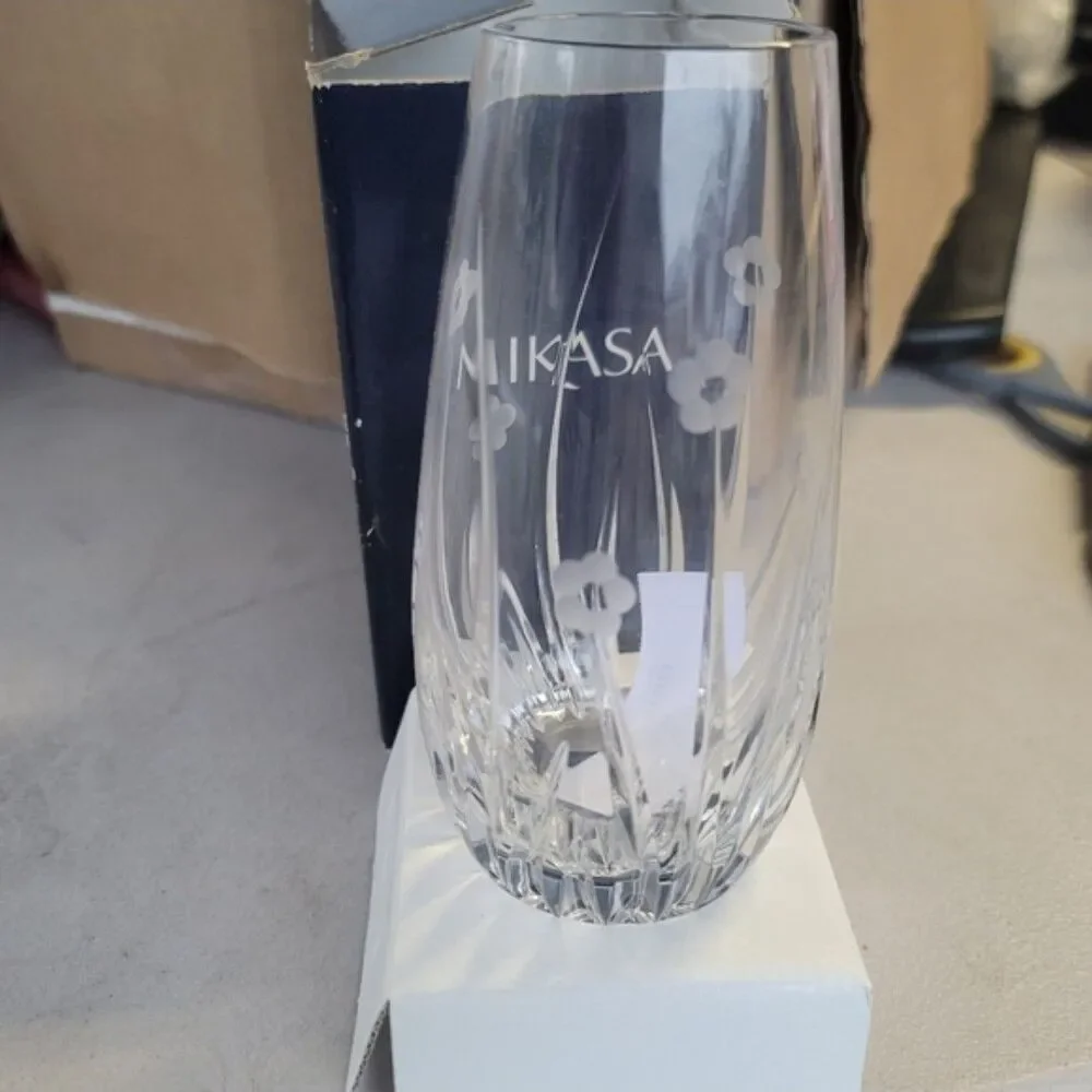 Mikasa cut crystal